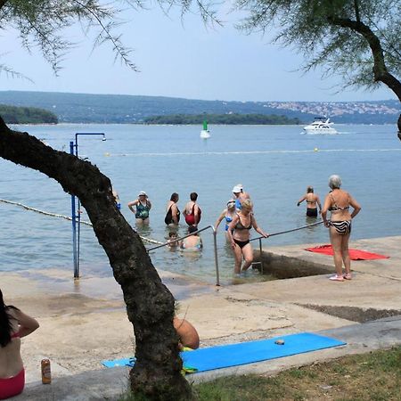 Apartments By The Sea Punat, Krk - 5351 Εξωτερικό φωτογραφία