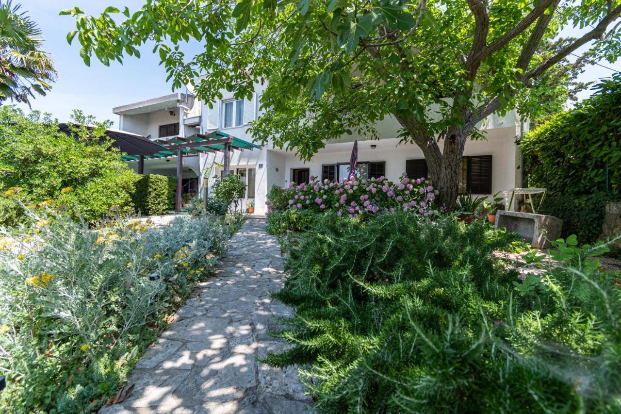 Apartments By The Sea Punat, Krk - 5351 Εξωτερικό φωτογραφία