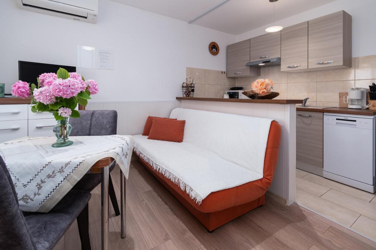 Apartments By The Sea Punat, Krk - 5351 Εξωτερικό φωτογραφία